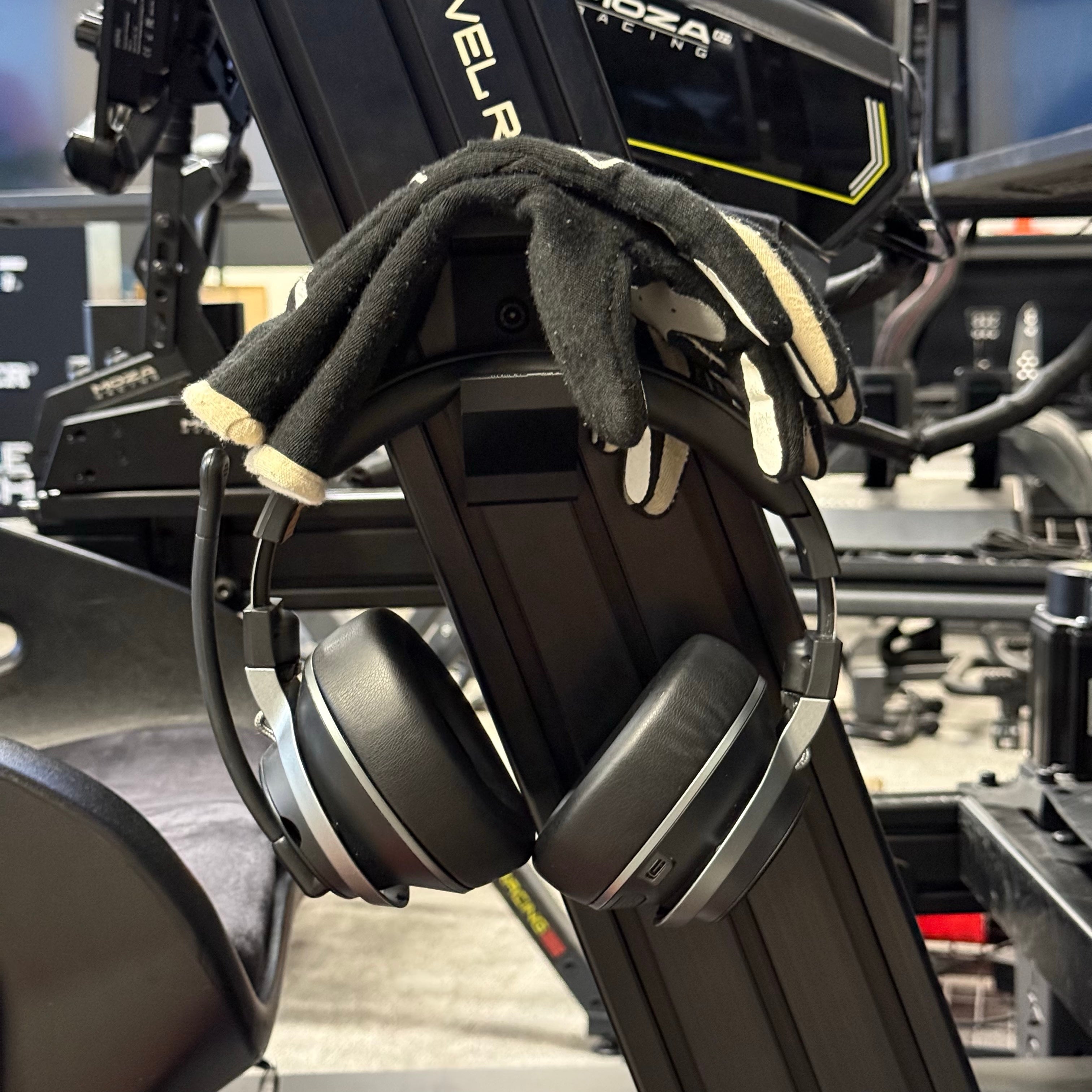 Headphone, VR, and Glove Holder V2